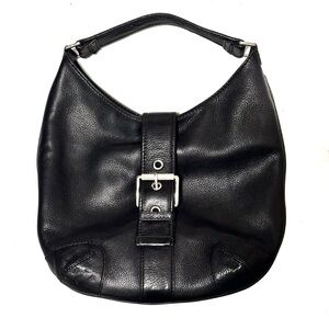 Michael Kors Black Hobo Handbag Magnetic Closure Inner Pockets